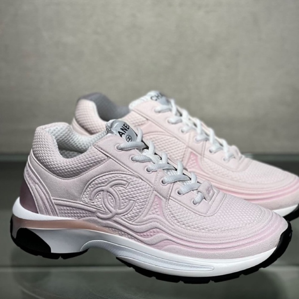 Chanel 2024 new pink sneakers